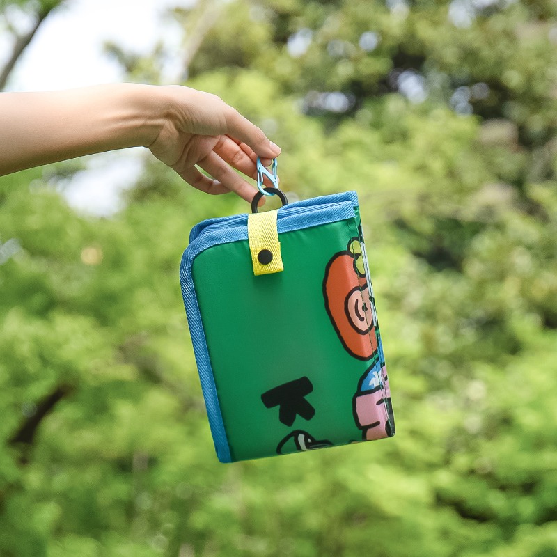 Waterproof Nylon Juice Dog Pic - Kids Outdoor Mat ulasan dan harga
